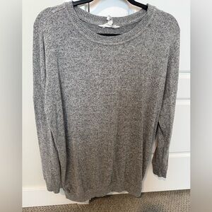 Oversized lightweight sweater